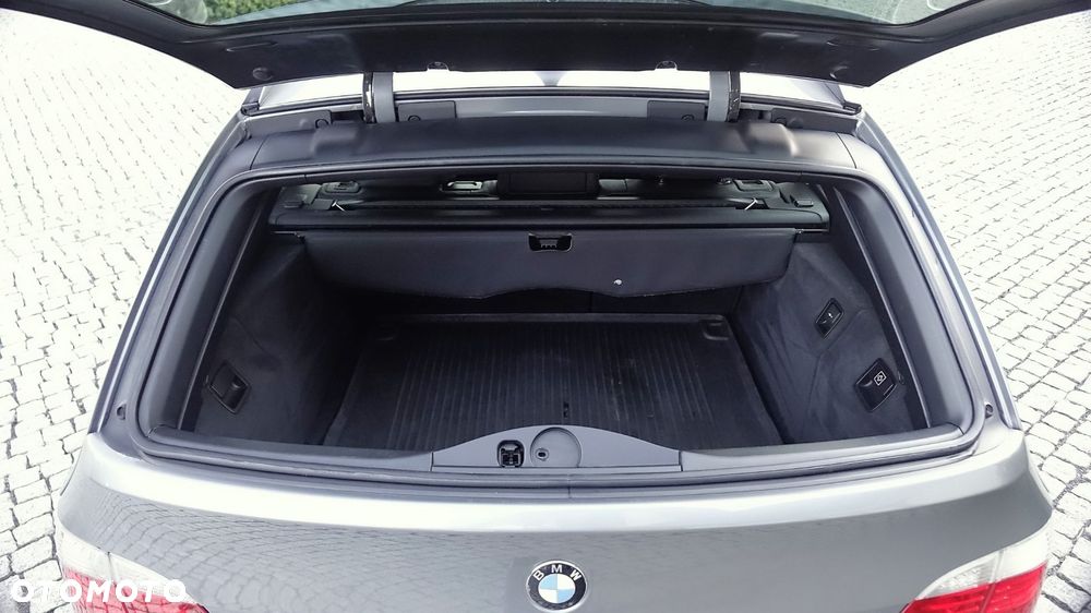 BMW Seria 5 - 24