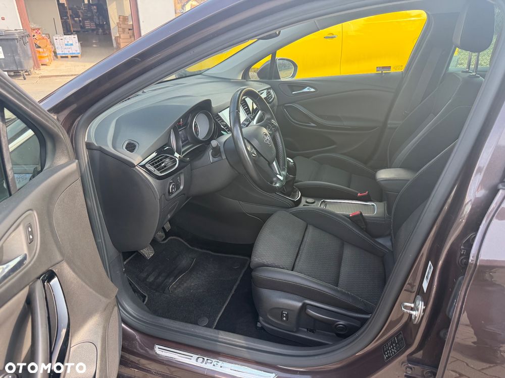 Opel Astra 1.4 Turbo Innovation - 12