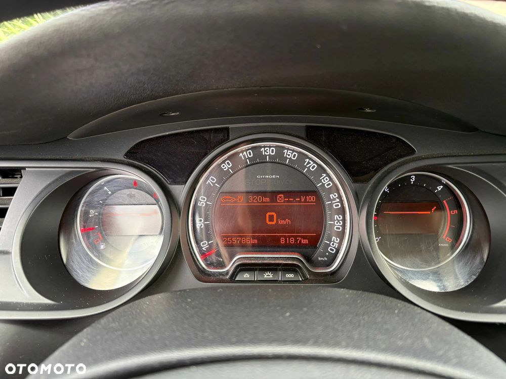 Citroën C5 2.0 HDi Exclusive - 16