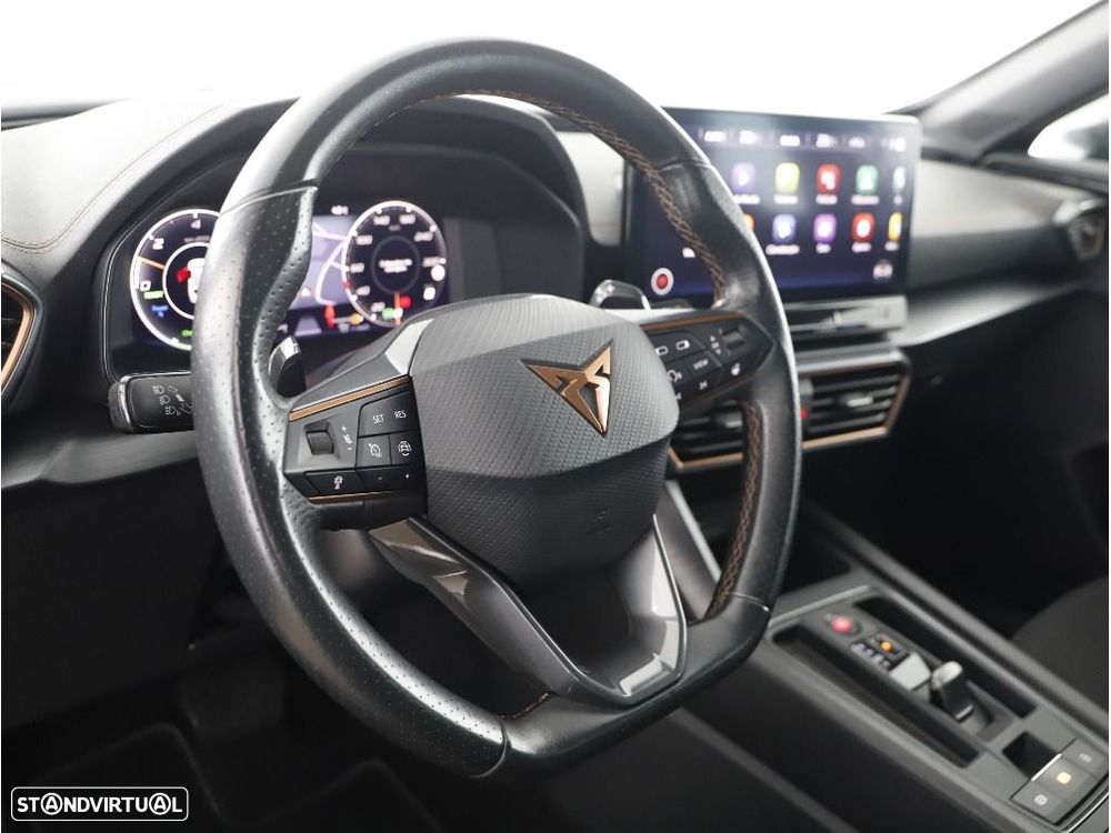 Cupra Formentor 1.4 e-Hybrid DSG - 27