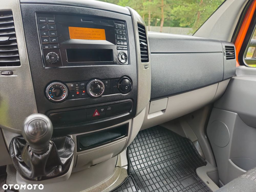 Mercedes-Benz Mercedes Sprinter 313cdi  izoterma Kontener Salon Polska winda - 12