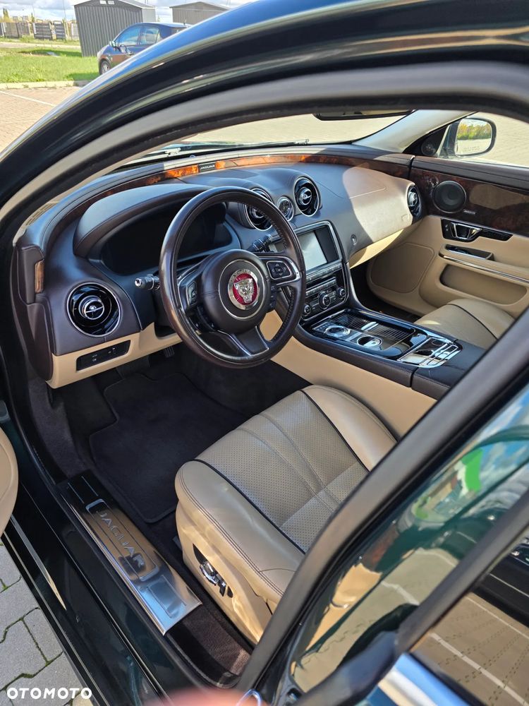 Jaguar XJ 3.0 V6 Kompressor Premium Luxury - 5