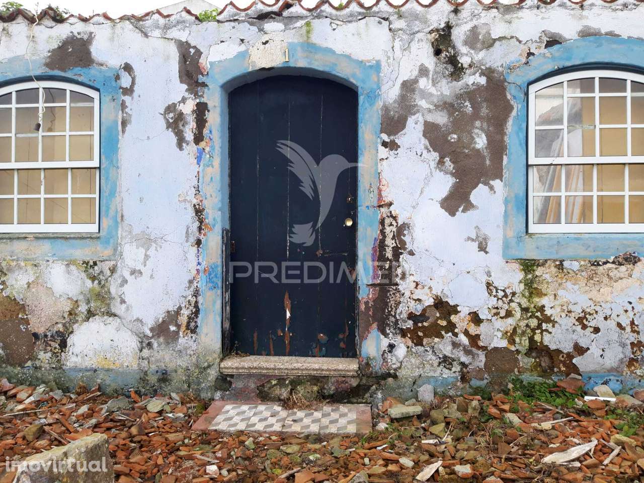 Moradia para Reabilitação com Vista Deslumbrante – Ribeirinha - Grande imagem: 2/13