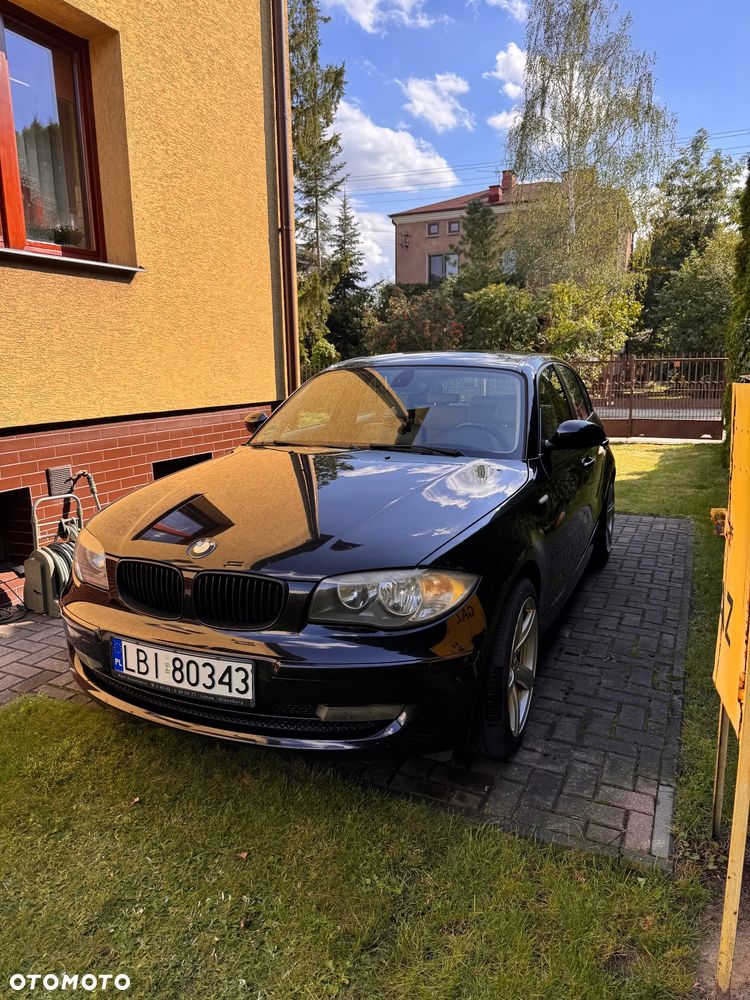 BMW Seria 1 120i - 1