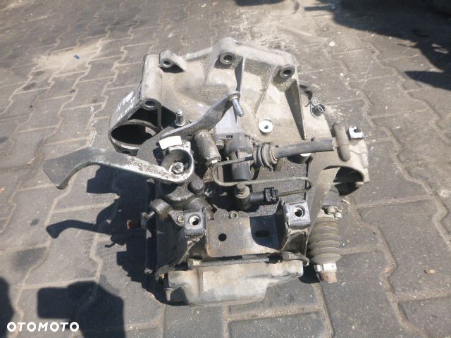 MANUALNA SKRZYNIA BIEGÓW VOLKSWAGEN POLO 9N 1.2 GSH - 36