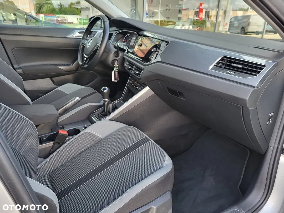 Volkswagen Polo 1.0 TSI Highline - 13