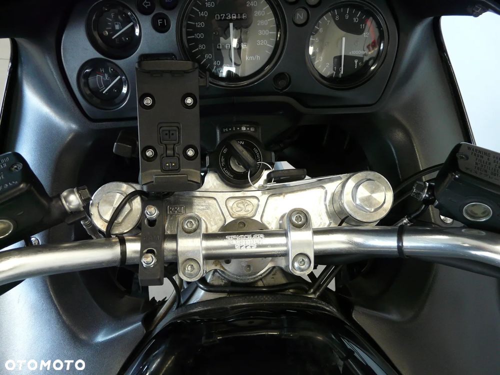 Honda CBR - 16