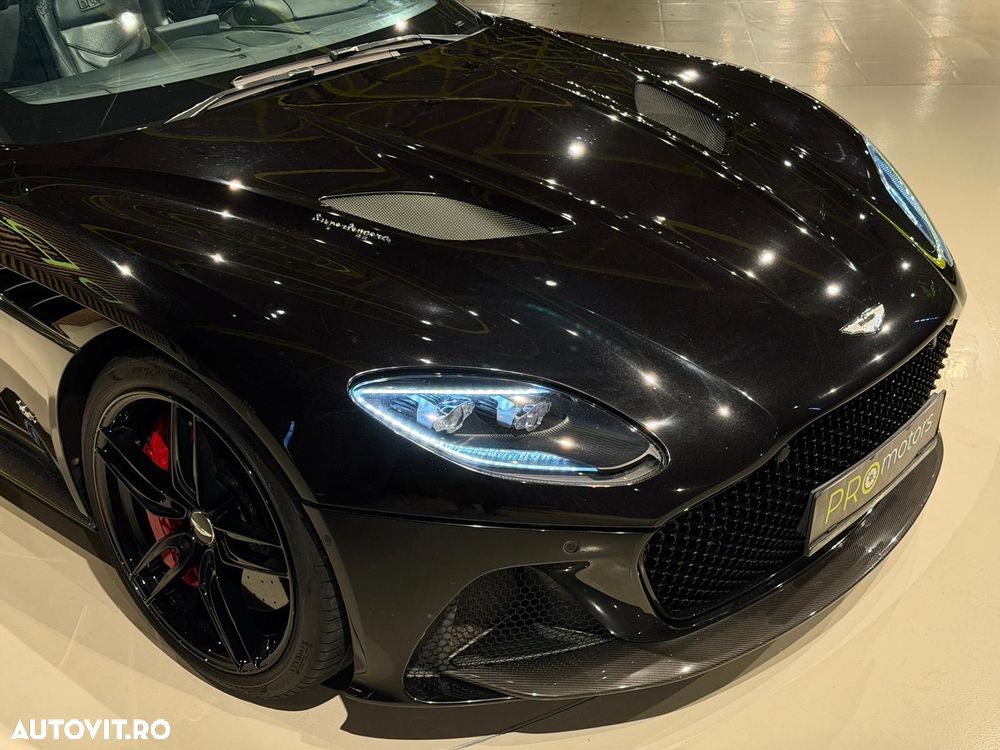 Aston Martin DBS - 3