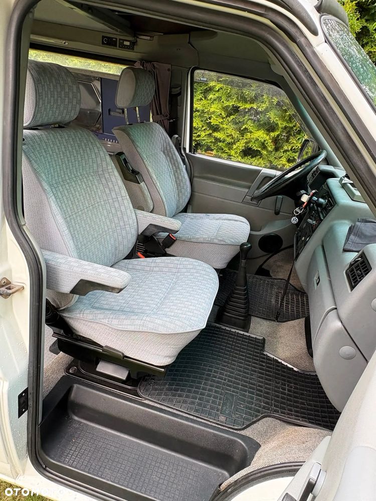 Volkswagen California - 22