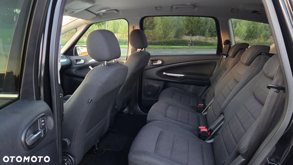 Ford S-Max 2.0 TDCi DPF Titanium - 18