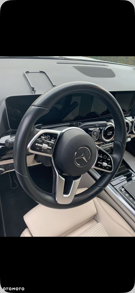 Mercedes-Benz GLA 200 - 6