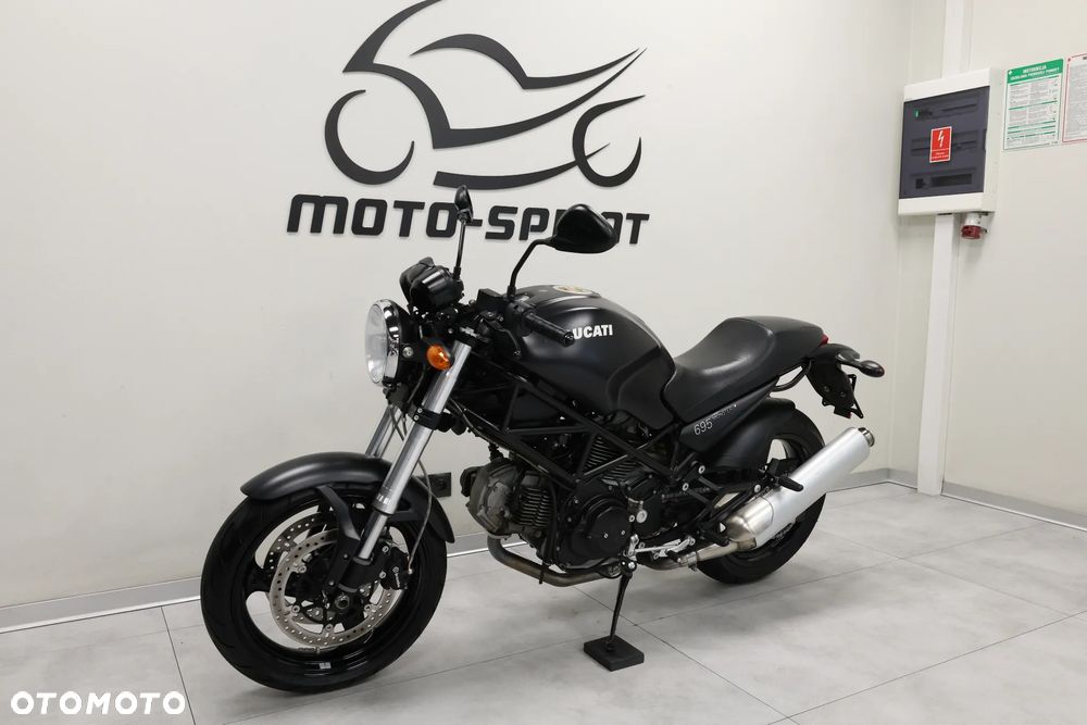Ducati Monster - 5