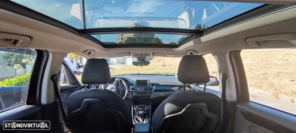 BMW 216 Active Tourer - 13