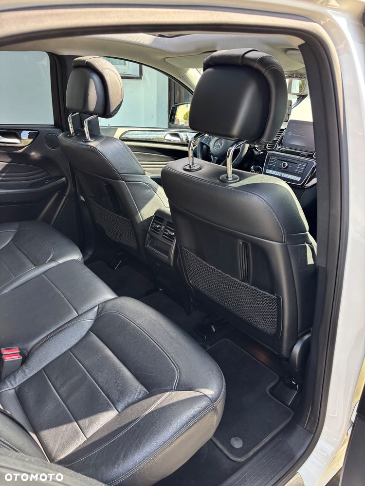 Mercedes-Benz GLE 350 d 4-Matic - 13