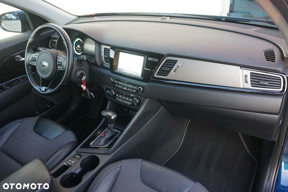 Kia Niro 1.6 GDI Hybrid L - 6
