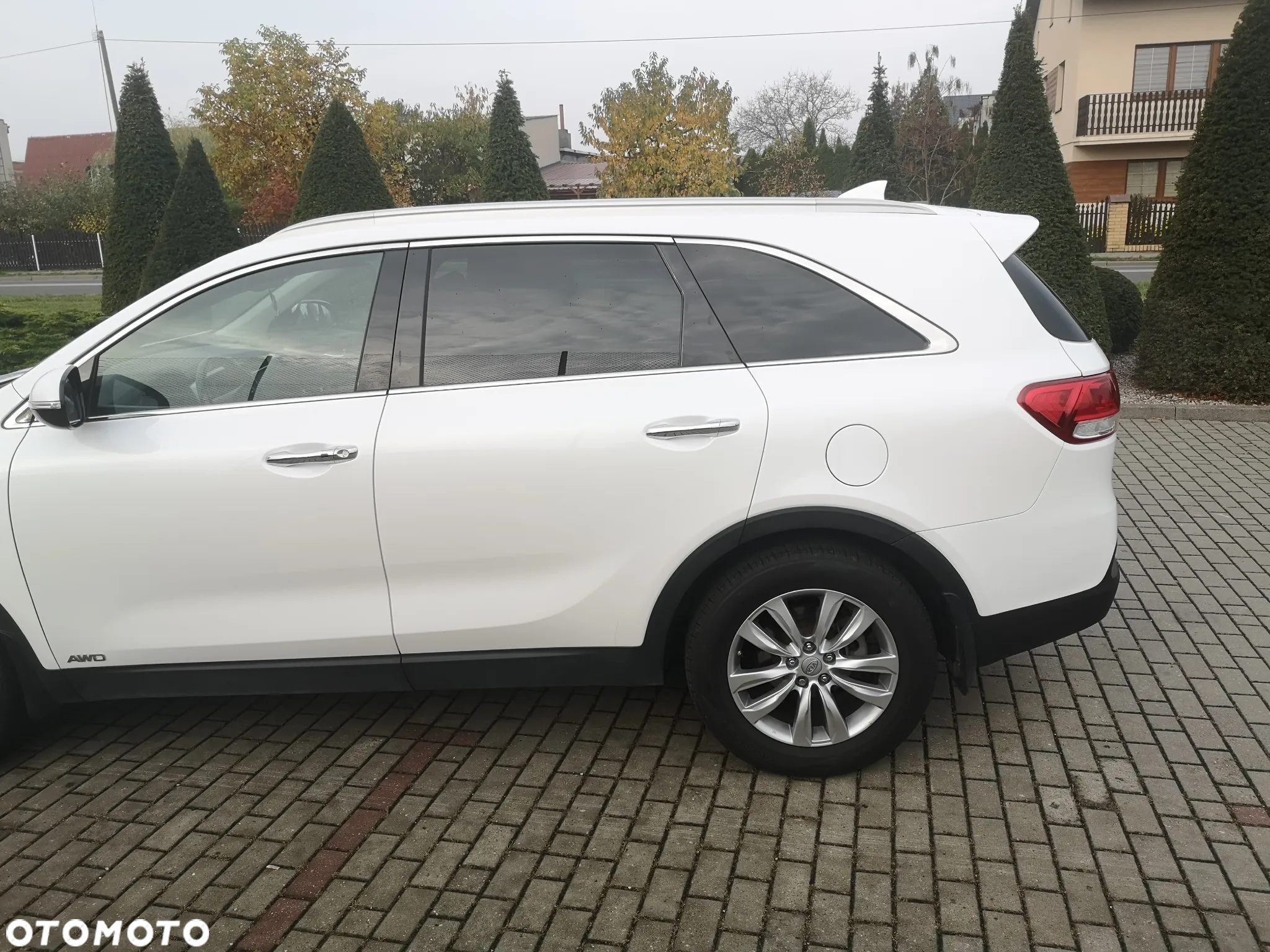 Kia Sorento - 4