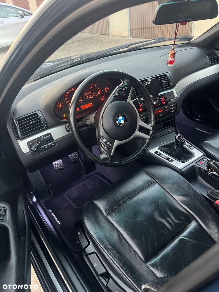 BMW Seria 3 320i - 3