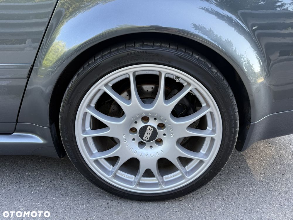 Audi RS6 4.2 Quattro Tiptr - 32