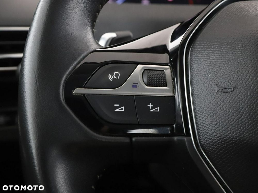Peugeot 5008 1.2 PureTech Active Pack S&S EAT8 - 33