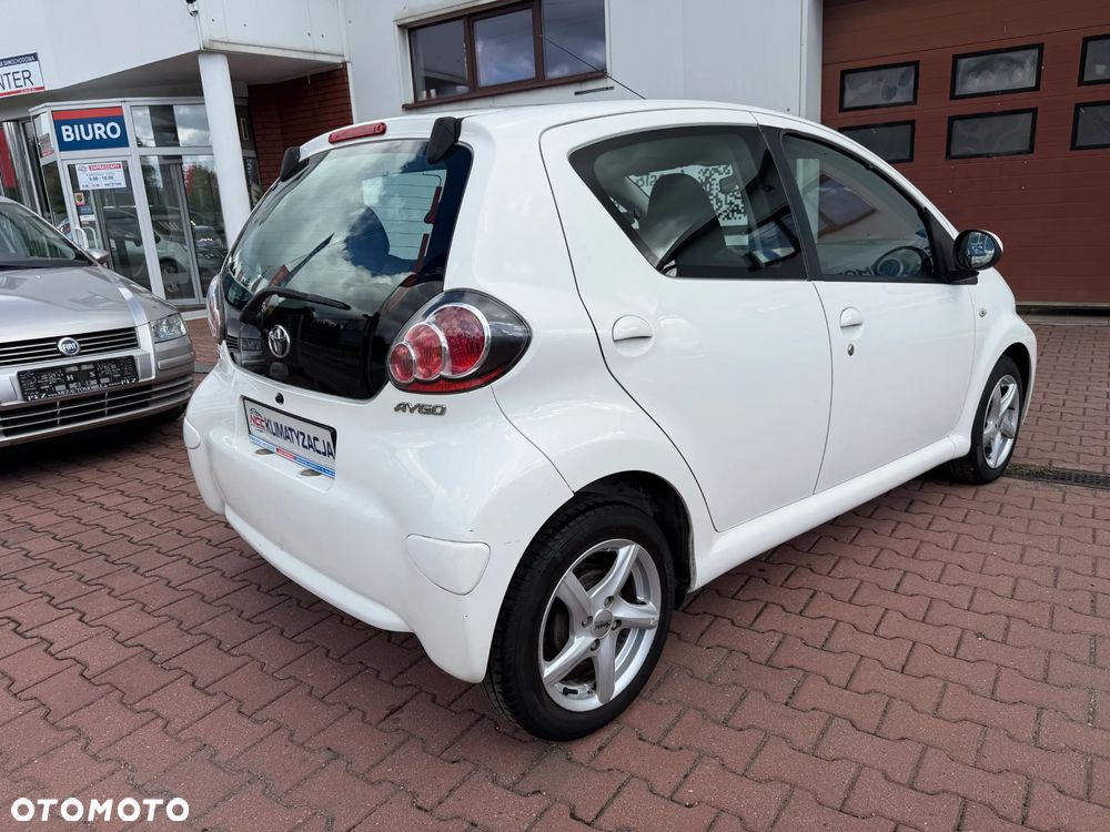Toyota Aygo Cool - 9