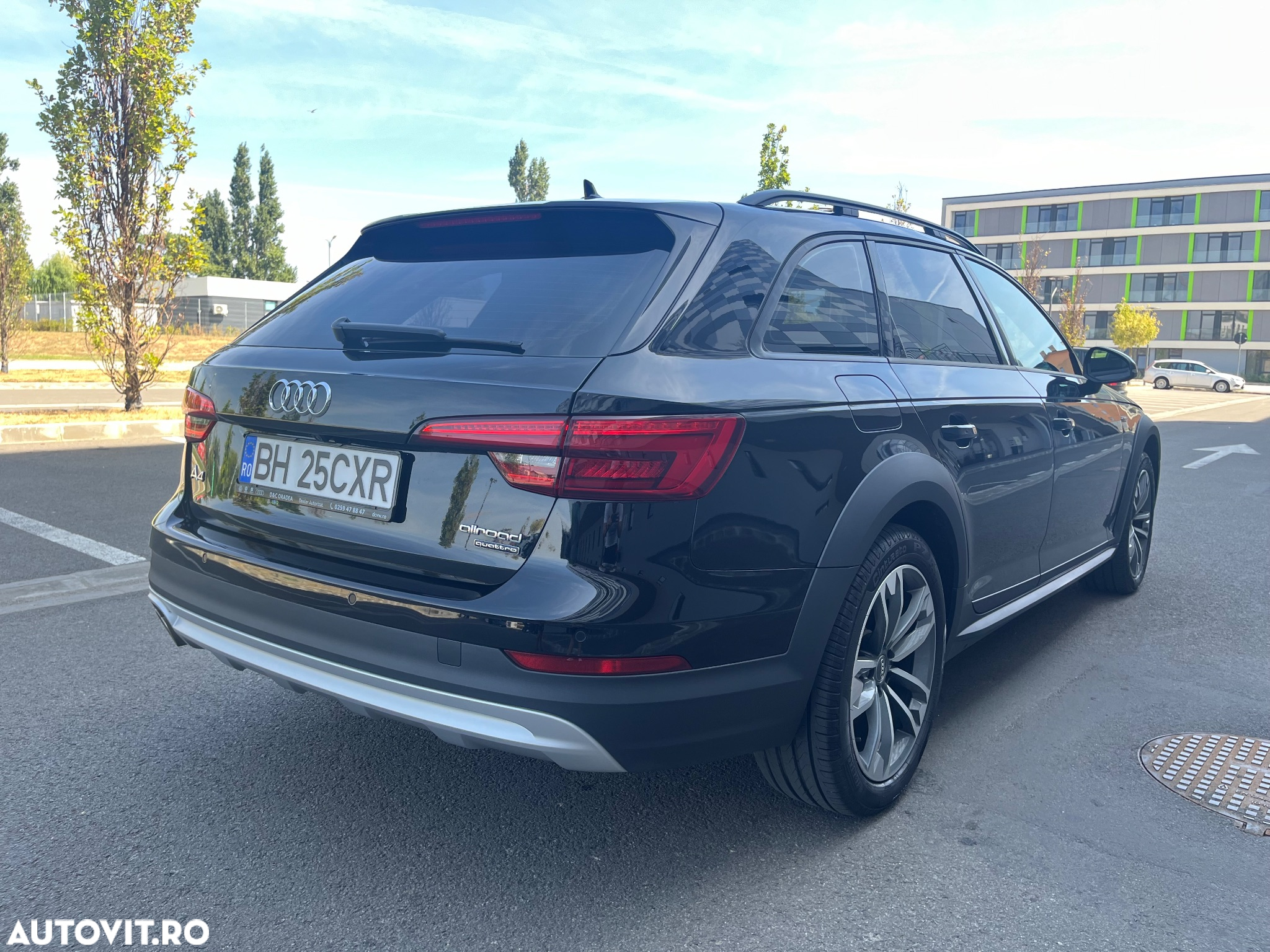 Audi A4 Allroad 2.0 TDI Quattro S tronic - 22