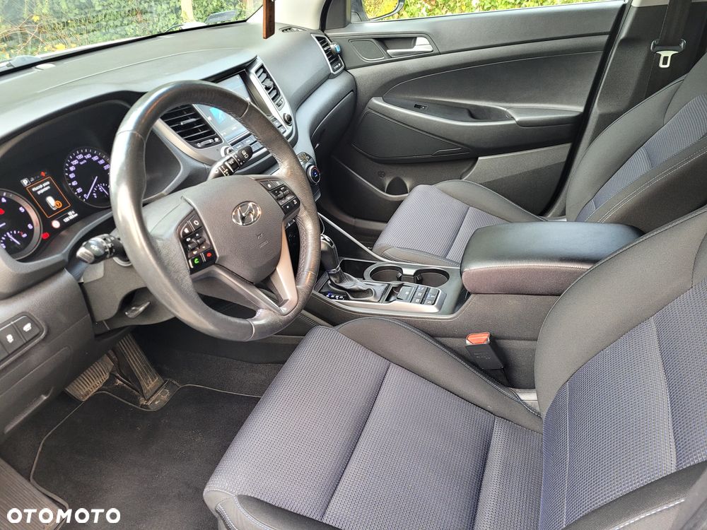 Hyundai Tucson 1.7 CRDI BlueDrive Classic 2WD DCT - 14