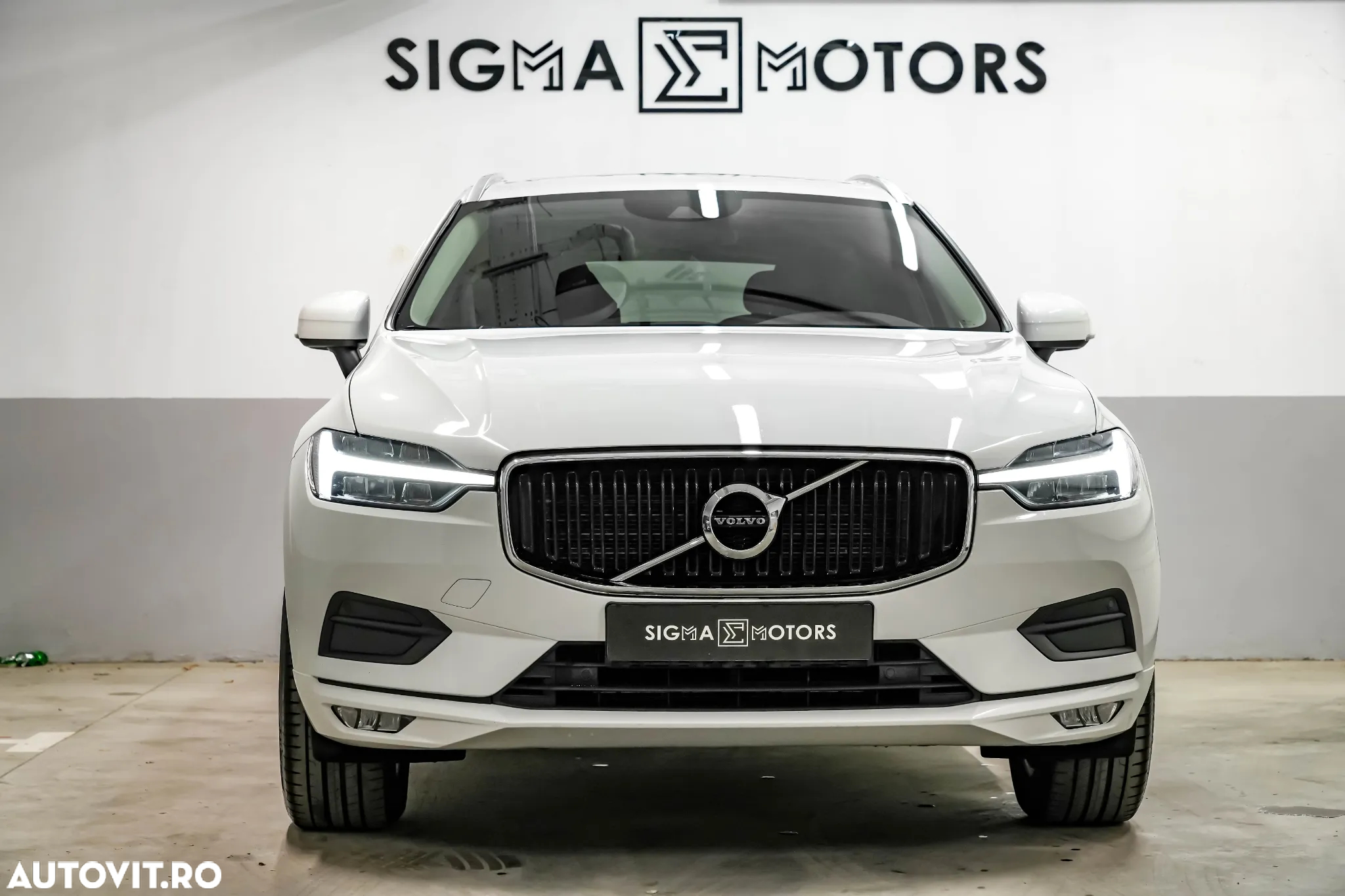 Volvo XC 60 B4 D AWD Geartronic Momentum Pro - 14