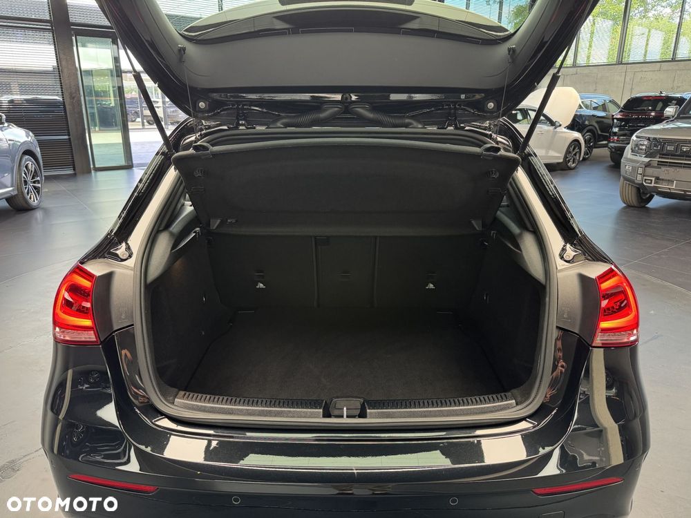 Mercedes-Benz Klasa A 200 AMG Line 7G-DCT - 19