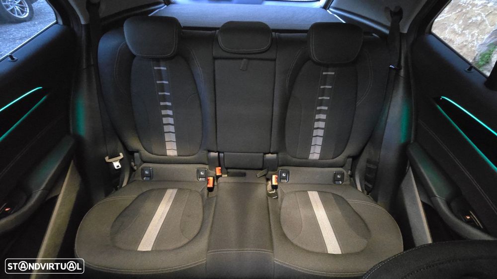 BMW X2 18 d sDrive Auto Advantage - 44