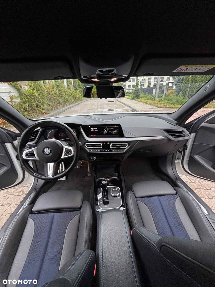 BMW Seria 2 218i M Sport - 5