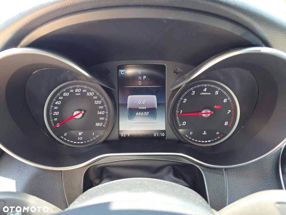 Mercedes-Benz GLC - 9