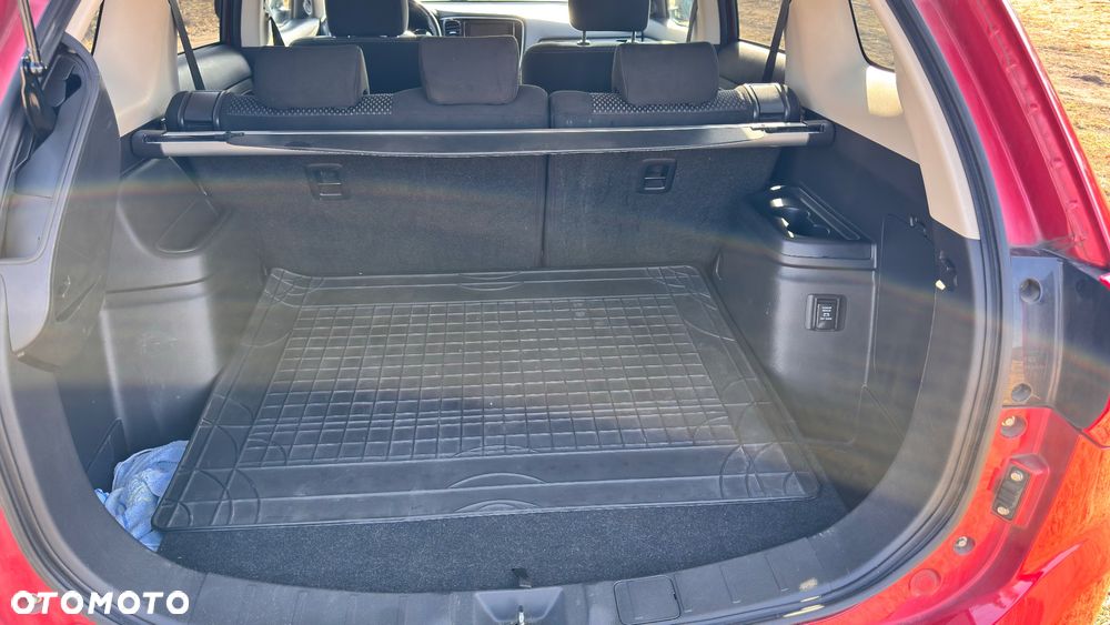 Mitsubishi Outlander 2.2 DI-D 4WD Automatik Plus - 8