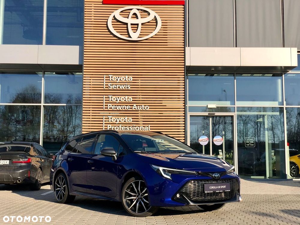 Toyota Corolla 2.0 Hybrid GR Sport Dynamic - 1