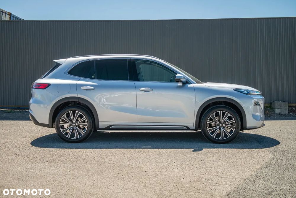 Geely Starray EM-i 1.5 PHEV Pro - 6