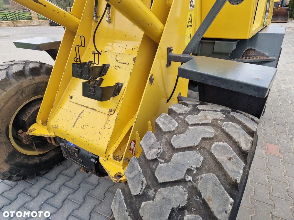 Komatsu WA90-3H - 15