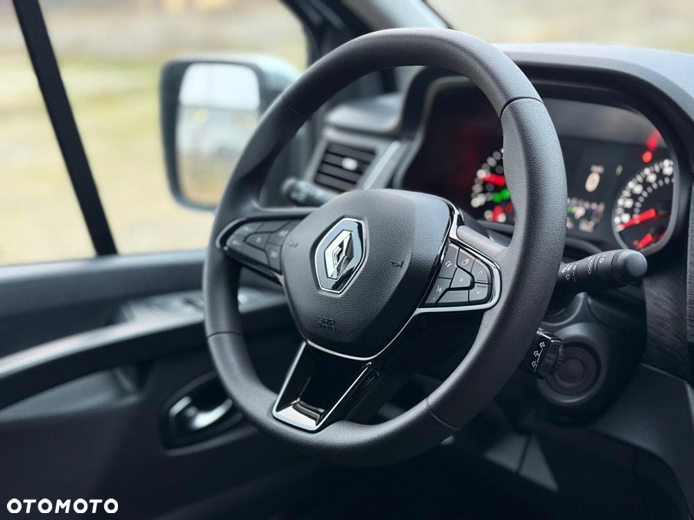 Renault Trafic 2.0 dCi EDC - 31