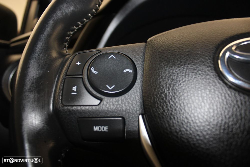 Toyota Auris 1.4 D-4D ACtive - 10