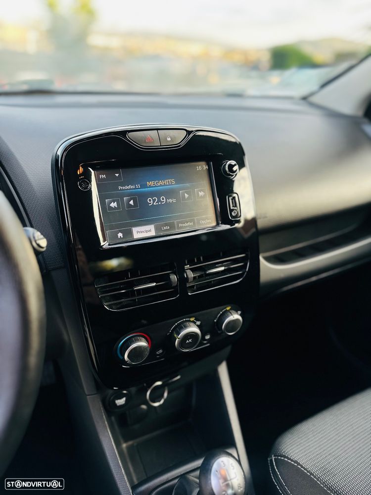 Renault Clio 0.9 TCE Confort - 9