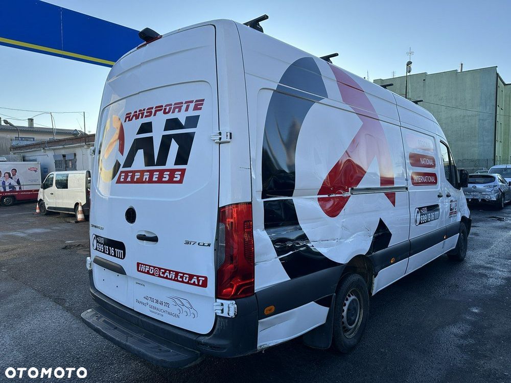 Mercedes-Benz Sprinter - 3