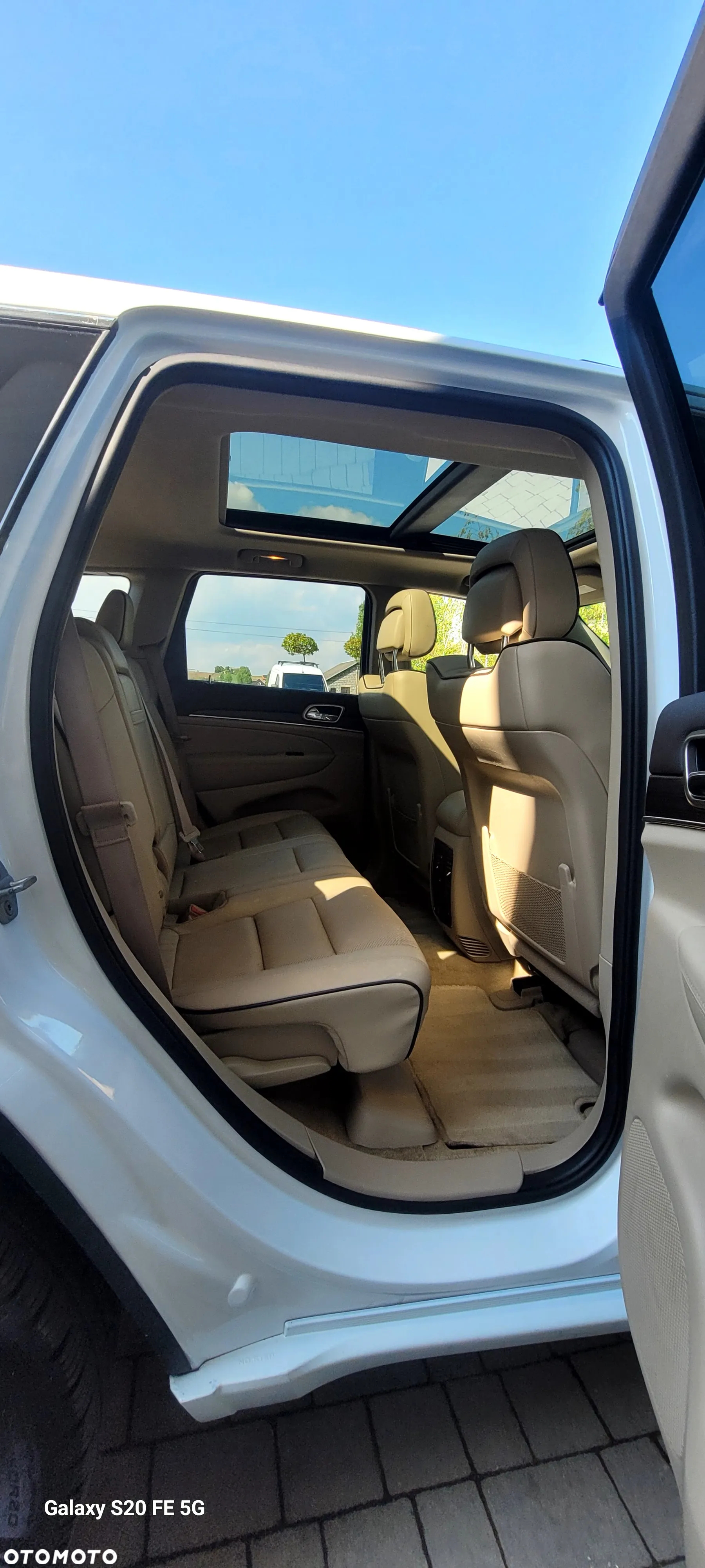 Jeep Grand Cherokee 5.7 V8 HEMI 4WD Automatik Overland - 11