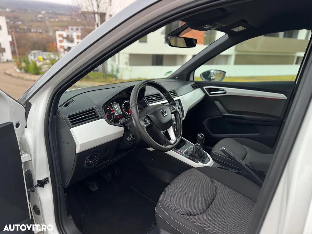Seat Arona 1.6 TDI XCELLENCE - 15