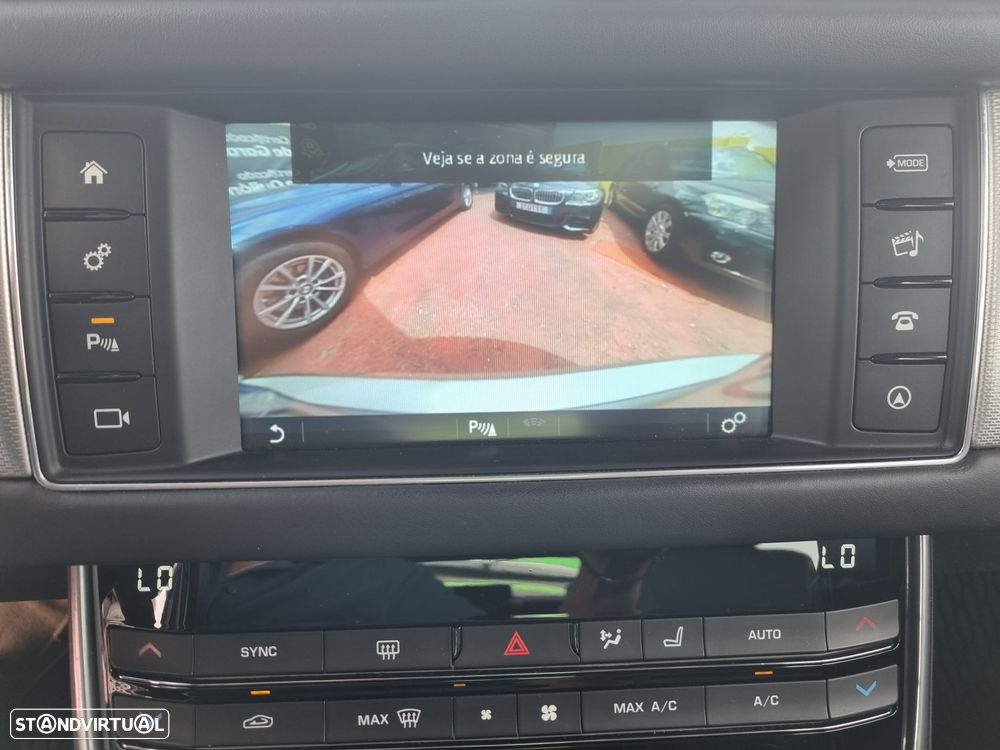 Jaguar XF 20d Aut. R-Sport - 37