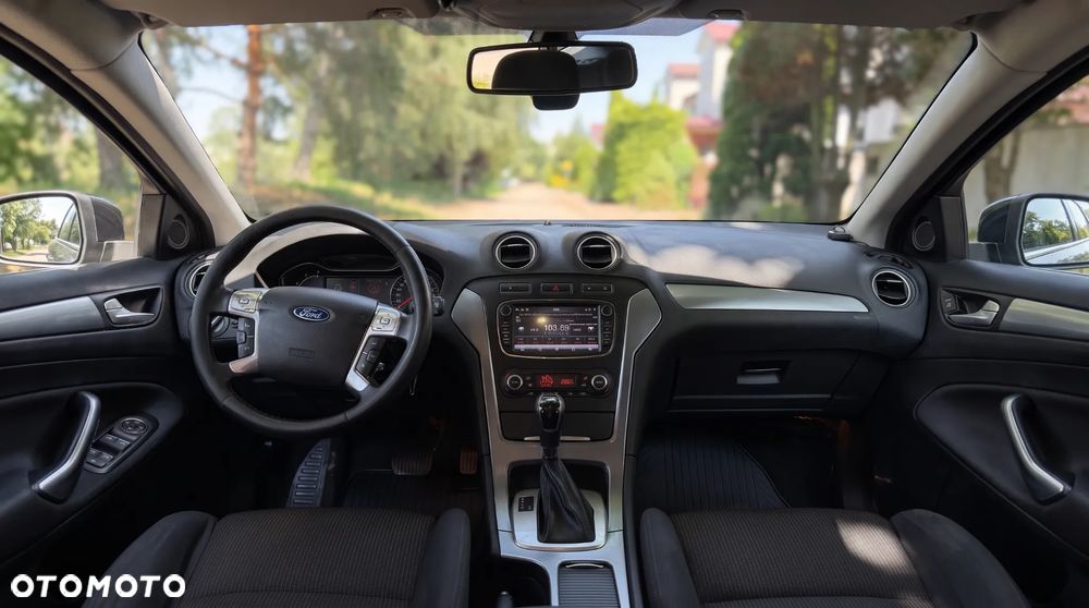 Ford Mondeo - 7
