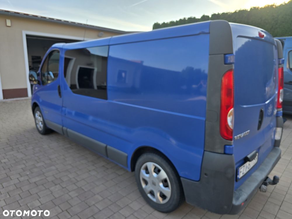 Renault Trafic - 8