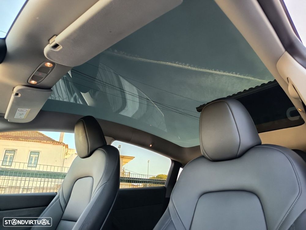 Tesla Model Y Tração Traseira - 20