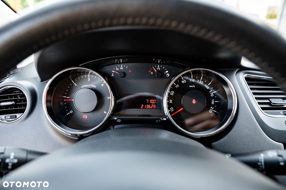 Peugeot 5008 2.0 BlueHDi Allure 7os - 31