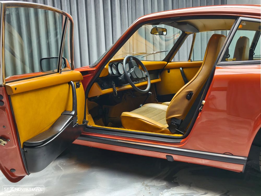 Porsche 911 Série G - 9