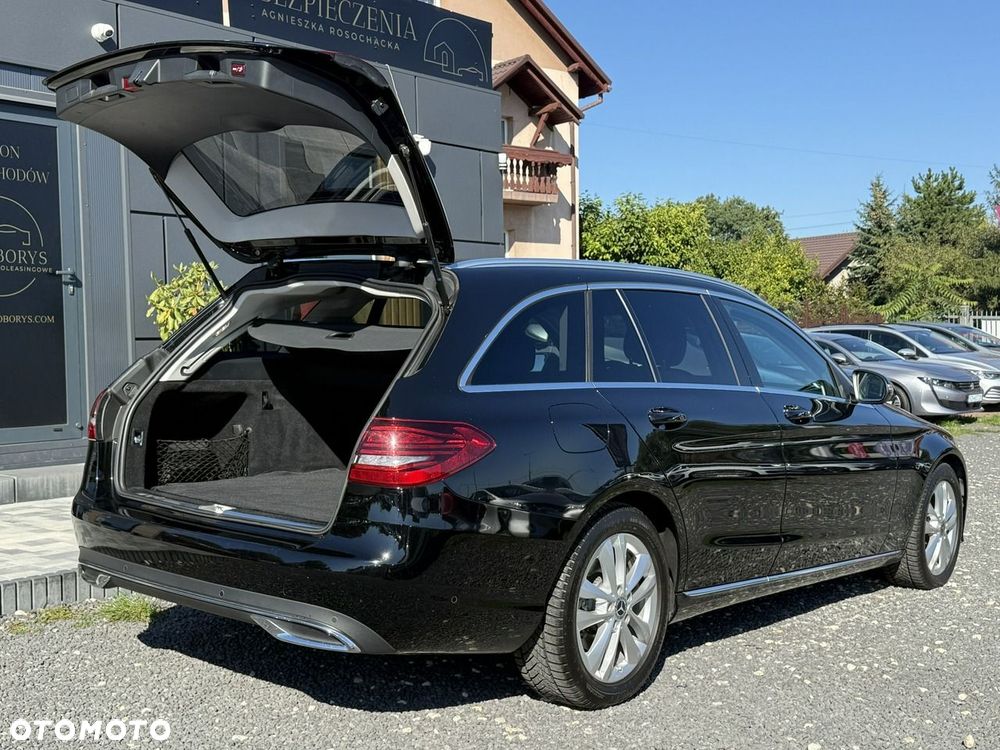 Mercedes-Benz Klasa C - 36