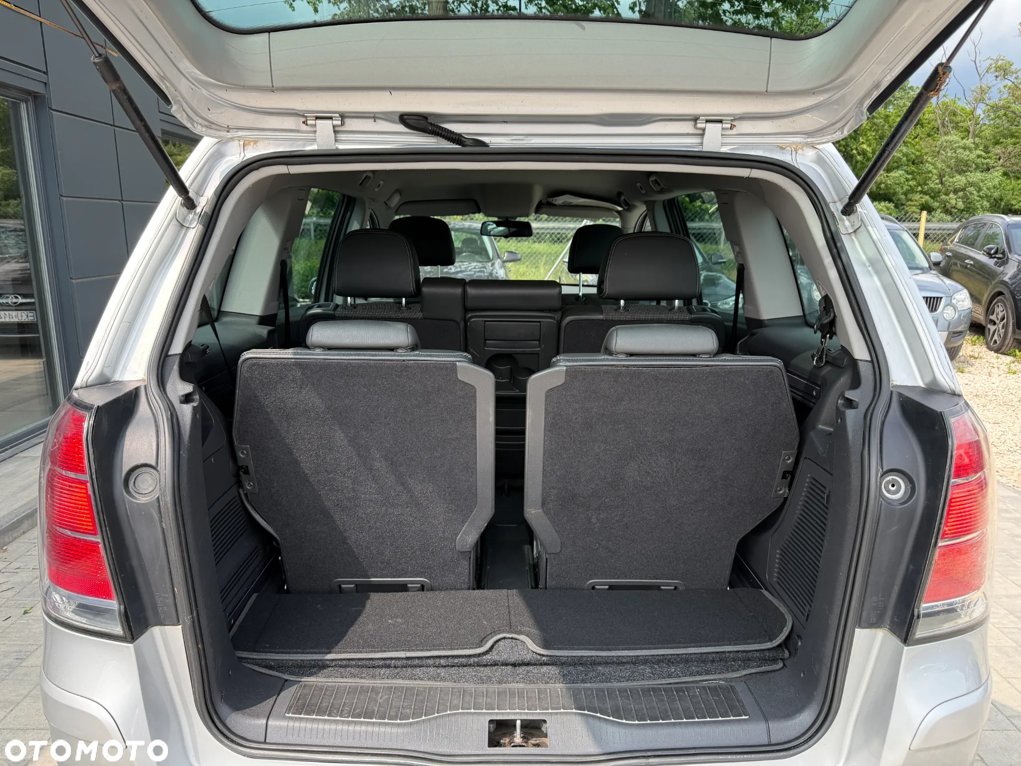 Opel Zafira 1.6 Edition - 22