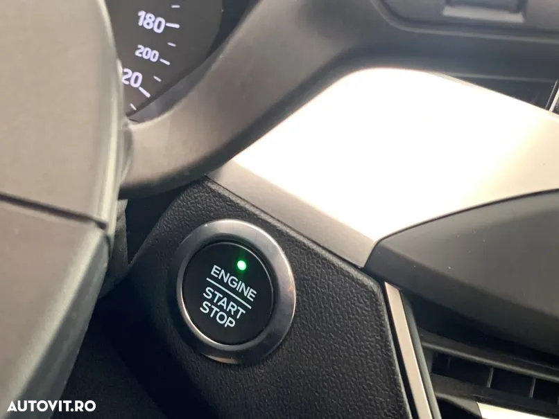 Ford Focus 1.0 EcoBoost Trend - 13